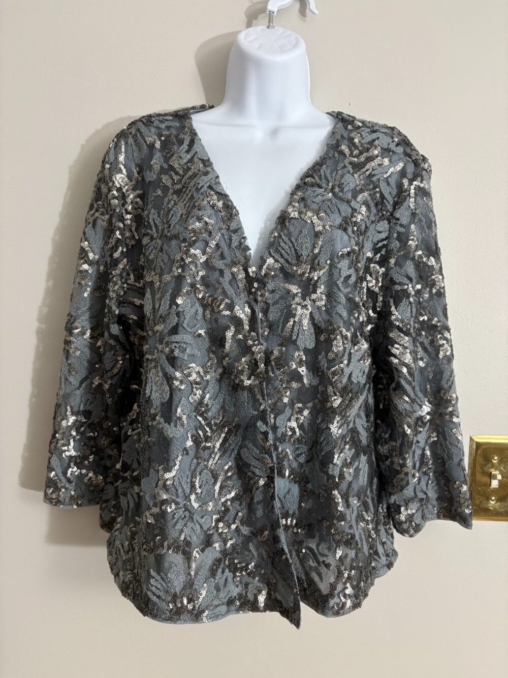 ✨ NWT Chico's Soho Sequin Floral Lace Jacket ✨